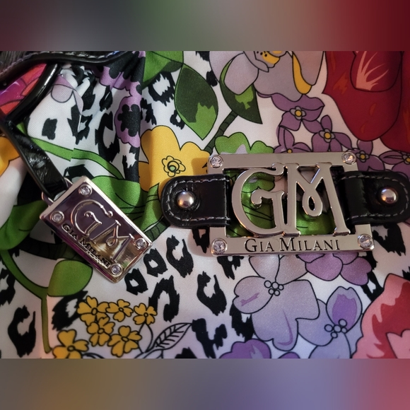 SALE 2 FOR $25 HANDBAG - Picture 2 of 4